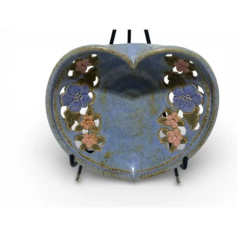 Kathy Veverka Handcrafted Pottery Heart Bowl Blue wPink Accents 8.25x7.5 Concave